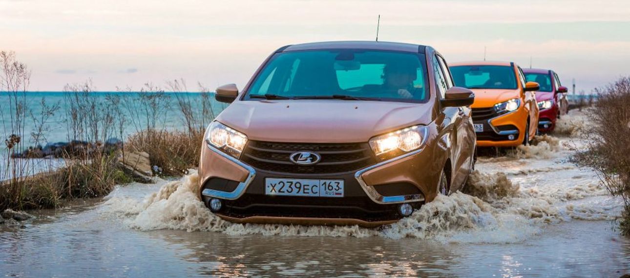 Автошпионы засняли руль следующего Renault Duster Автошпионы засняли руль следующего Renault Duster