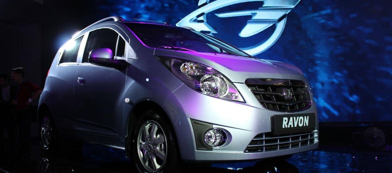 Daewoo презентует обновленных Matiz и Nexia R3 Daewoo презентует обновленных Matiz и Nexia R3