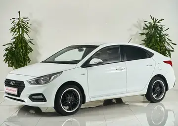 Hyundai Solaris Вид 1