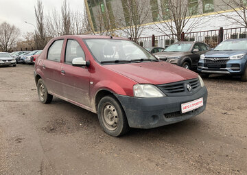 Renault Logan Вид 3