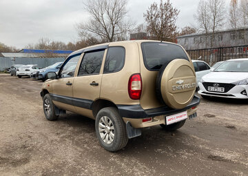 Chevrolet Niva Вид 5