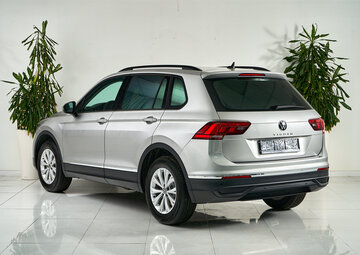 Volkswagen Tiguan Вид 4