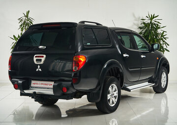 Mitsubishi L200 Вид 4