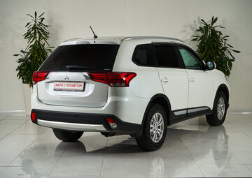 Mitsubishi Outlander Вид 5