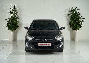 Hyundai Solaris Вид 2