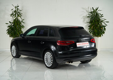 Audi A3 Вид 4