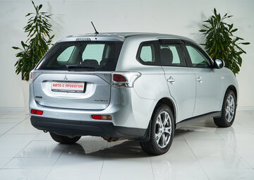 Mitsubishi Outlander Вид 5