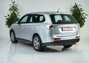 Mitsubishi Outlander Вид 4