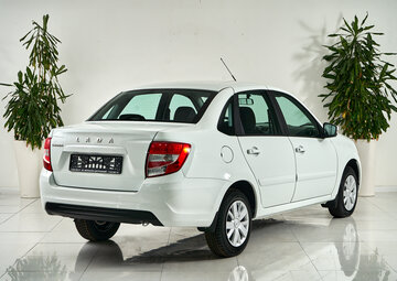 Lada Granta Вид 4
