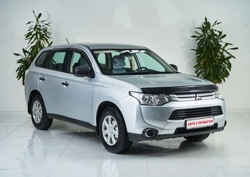 Mitsubishi Outlander Вид 3
