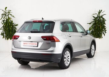 Volkswagen Tiguan Вид 5