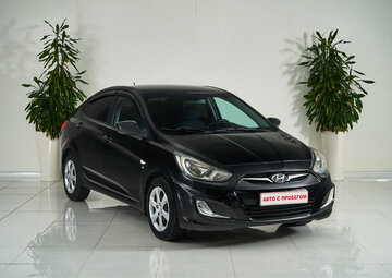 Hyundai Solaris Вид 3