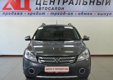 Dongfeng H30 Cross Вид 2