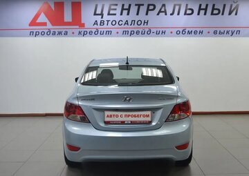 Hyundai Solaris Вид 4