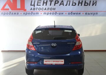 Hyundai Solaris Вид 4