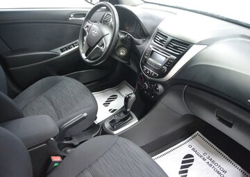 Hyundai Solaris Вид 5