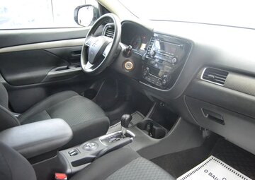 Mitsubishi Outlander Вид 5