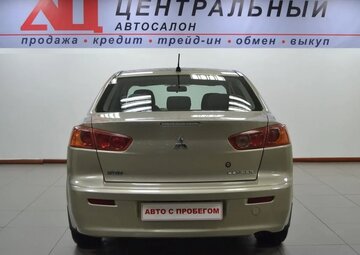 Mitsubishi Lancer Вид 4