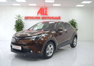 Toyota C-HR Вид 1