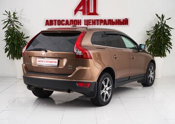 Volvo XC60 Вид 4